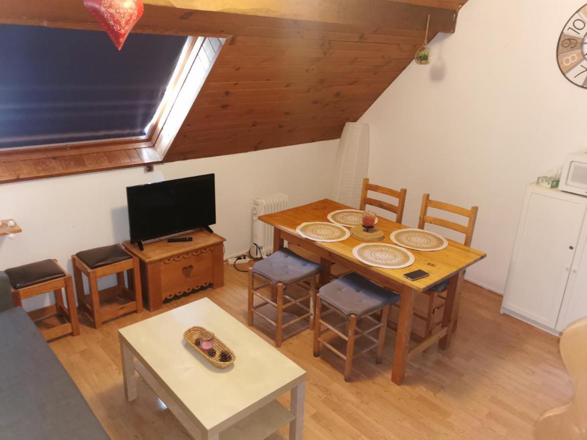 Le Petit Chalet Luchonnais Bagneres-de-Luchon Exterior foto